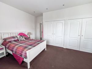 Photo 5- click for photo gallery